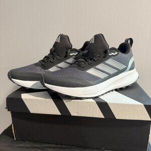 Size 9.5 - adidas Runfalcon 5 Black